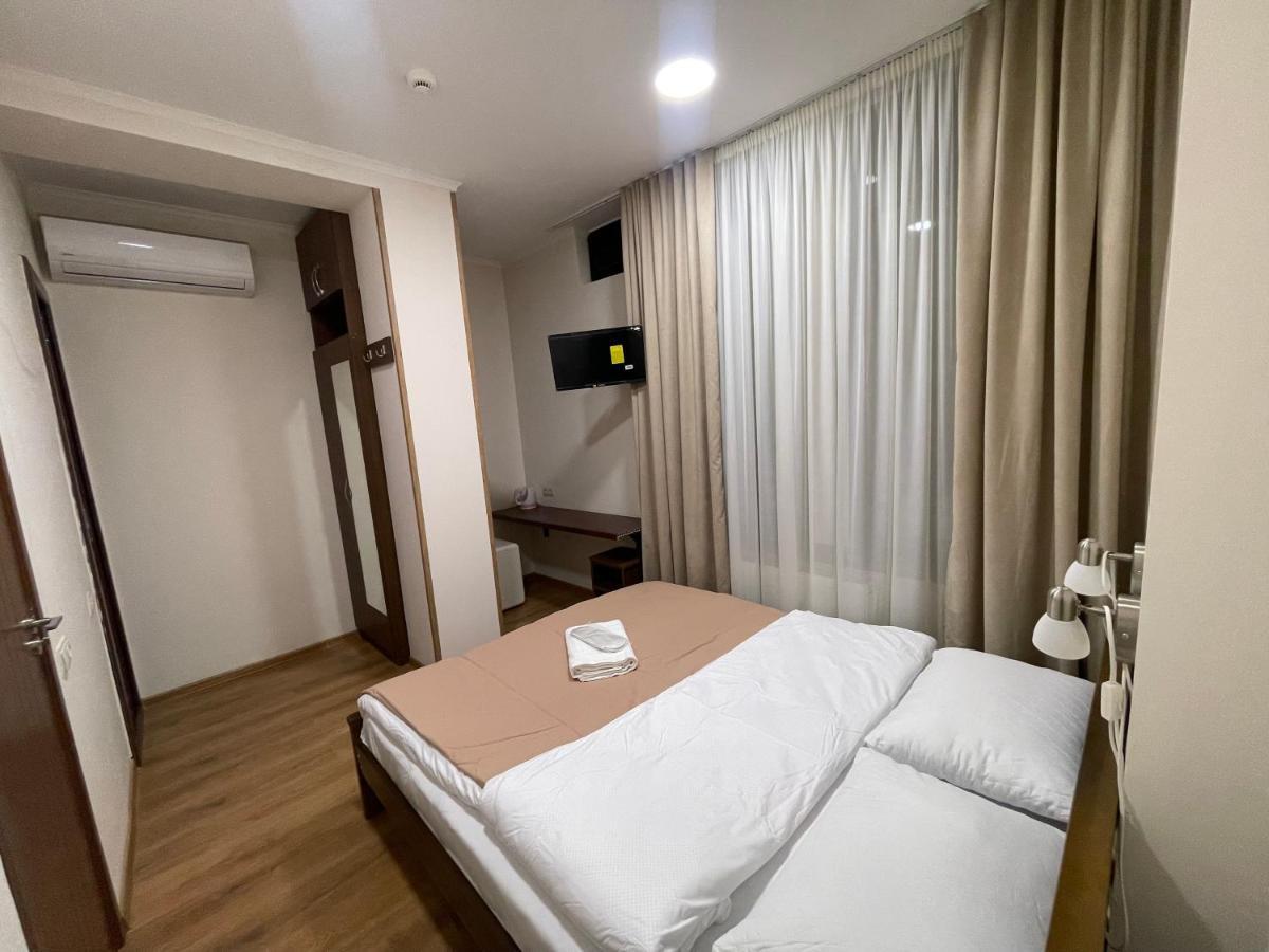 Art Family Hotel Tbilissi Chambre photo
