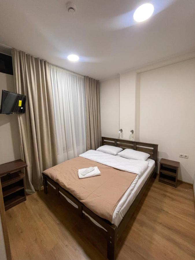 Art Family Hotel Tbilissi Chambre photo