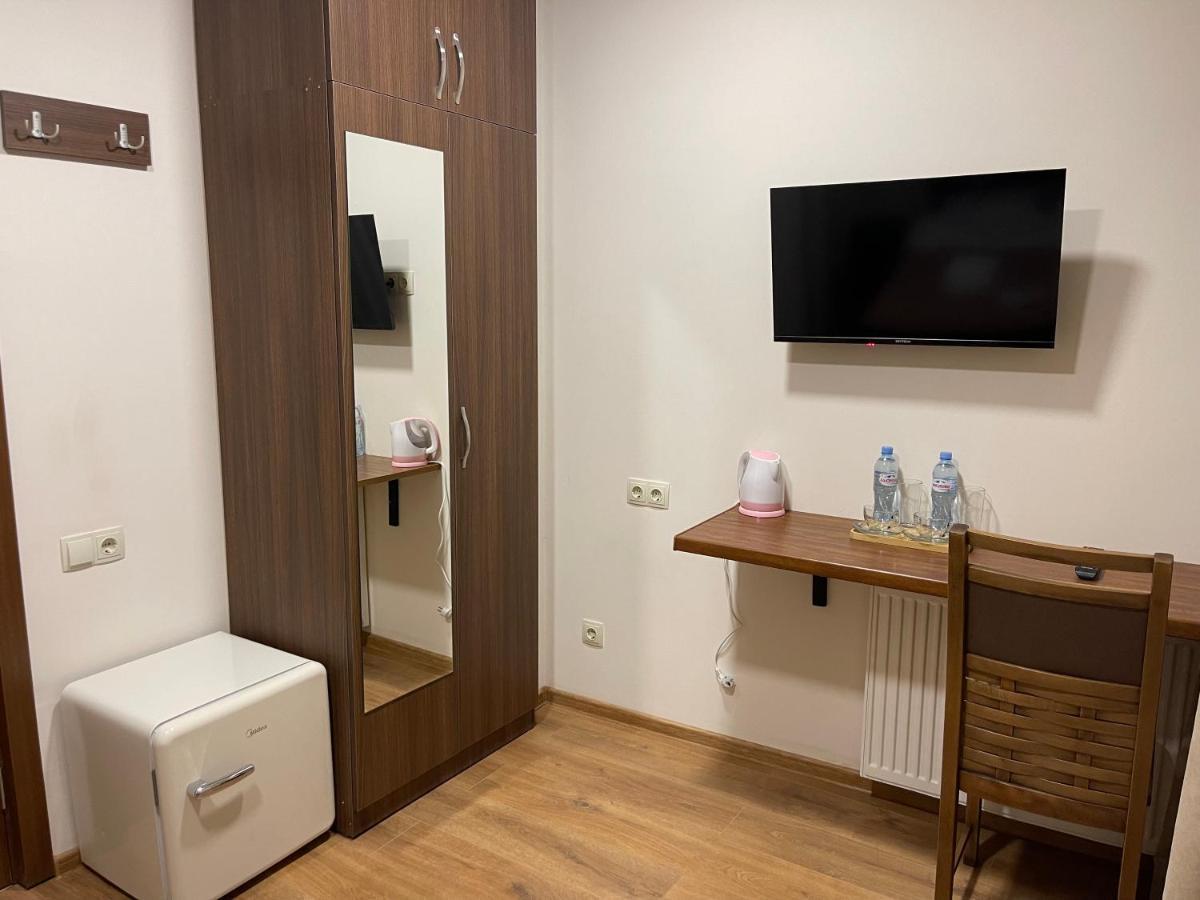 Art Family Hotel Tbilissi Extérieur photo